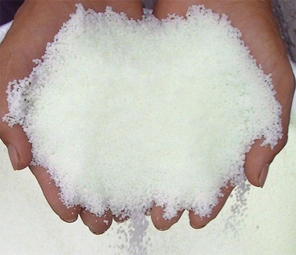 尿素那種(zhong)顔色的