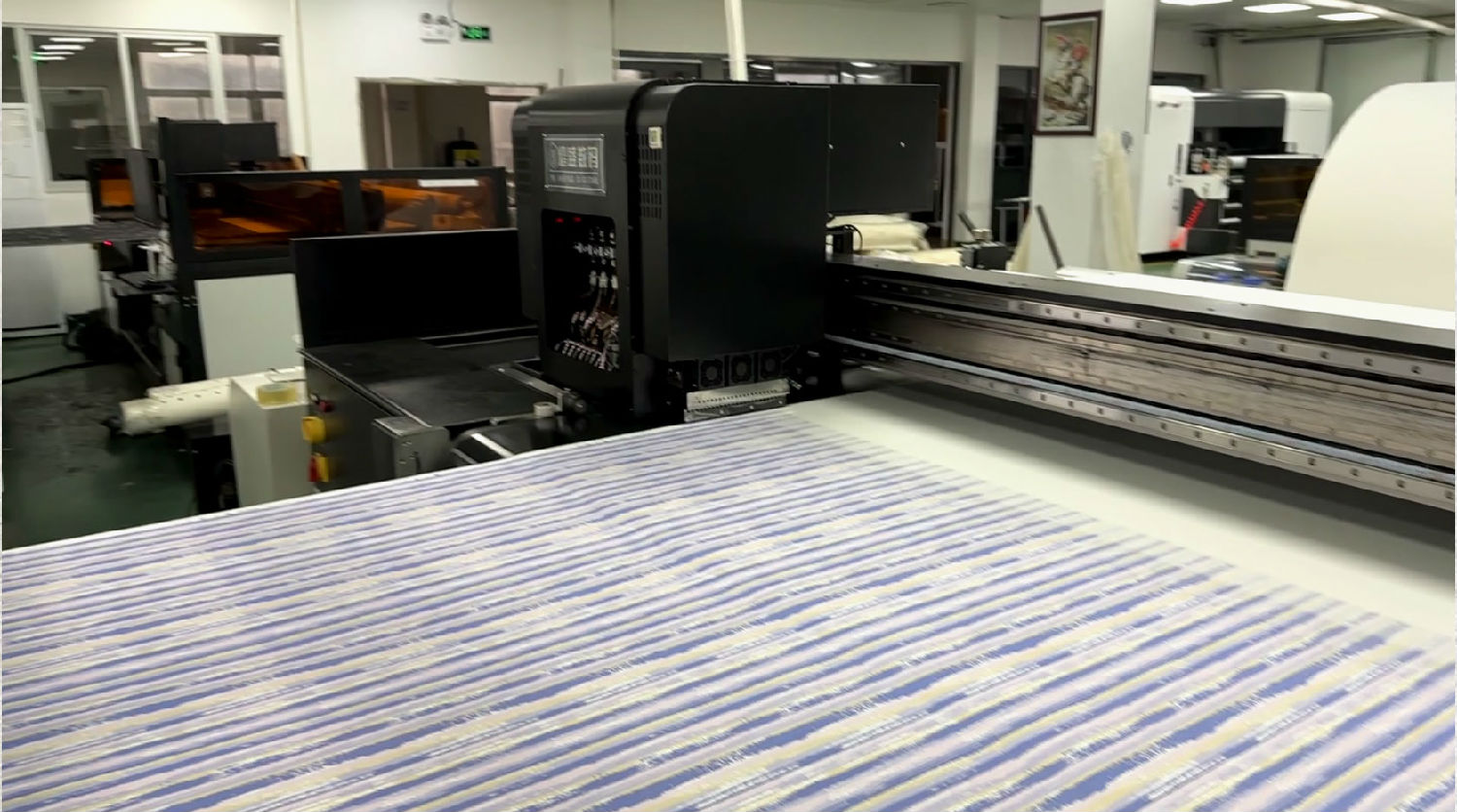 數碼(ma)直噴印(yin)花爲什(shí)麽要做(zuò)前處理(li)?