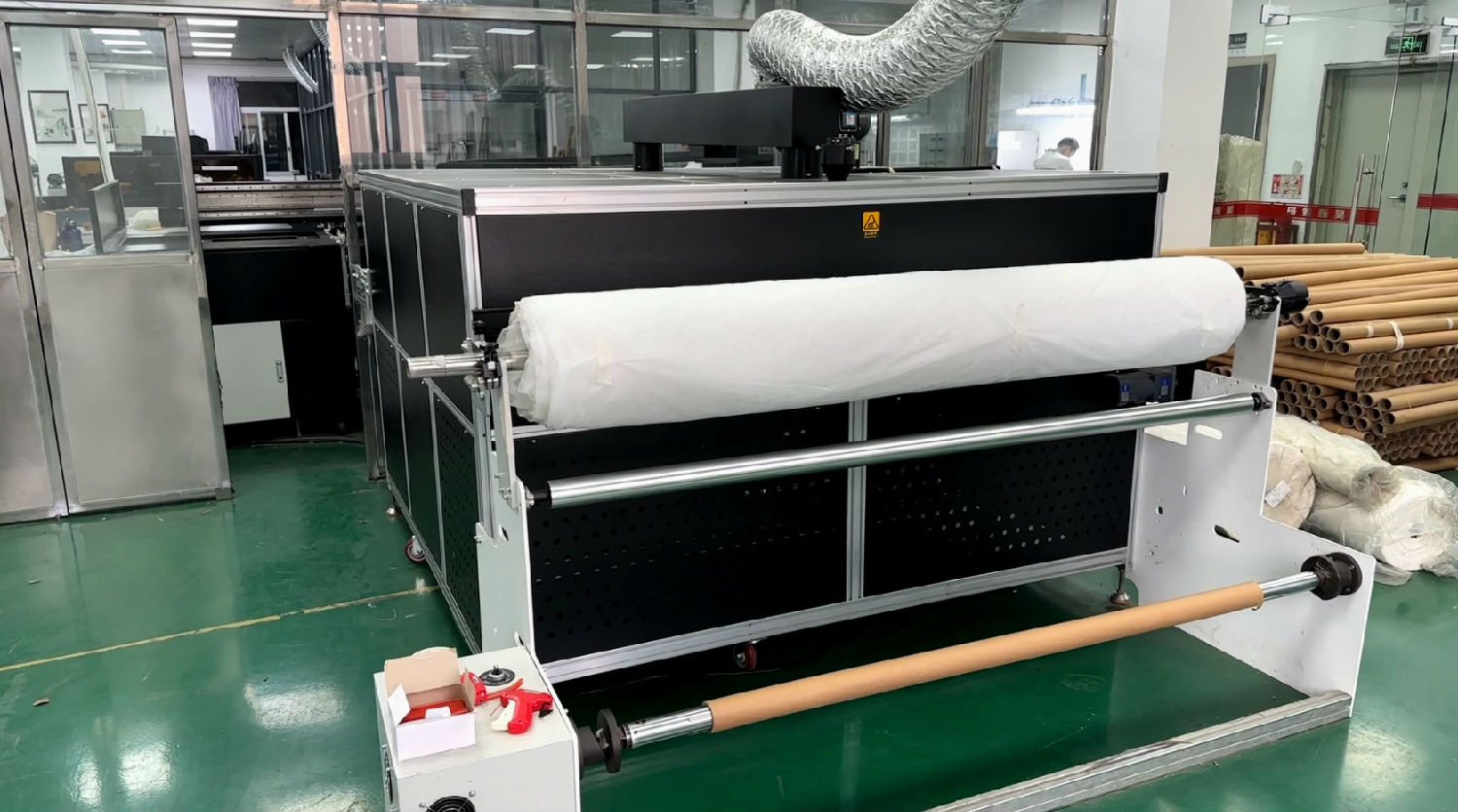 怎樣(yang)能夠挑選(xuǎn)到合适的(de)數碼印花(huā)機?