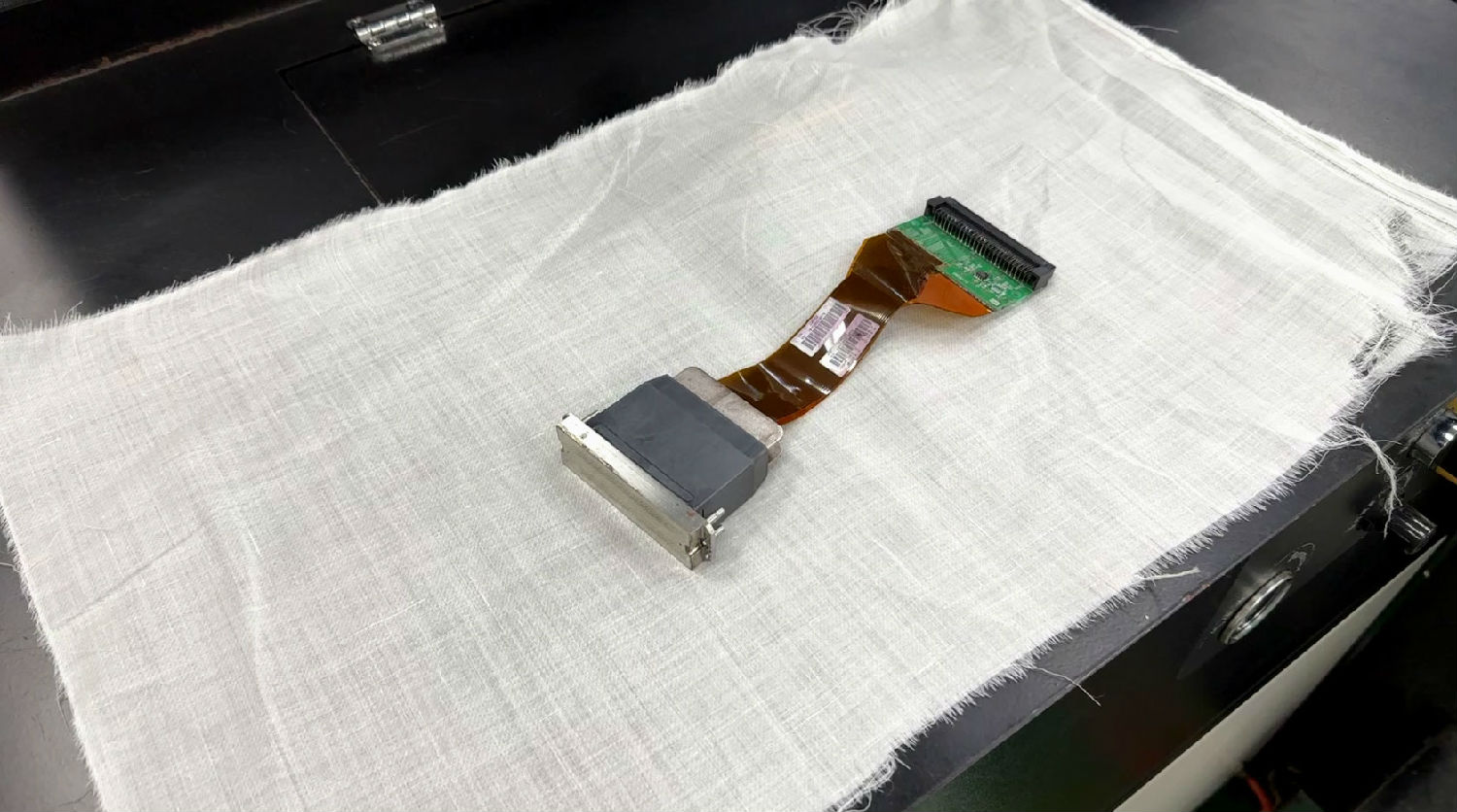 影響數(shù)碼印花機打印精(jīng)度的8個因素