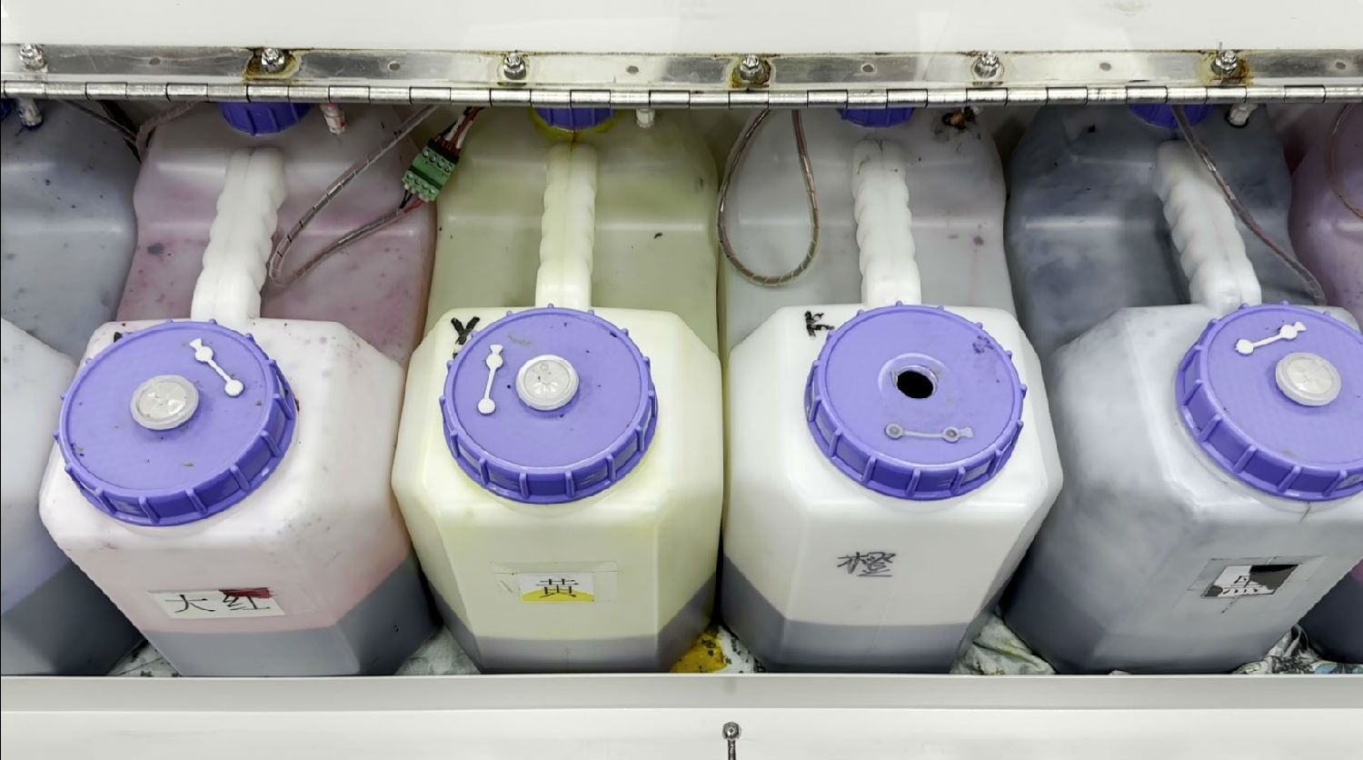 數(shù)碼印花單(dan)色墨量如(rú)何控制?